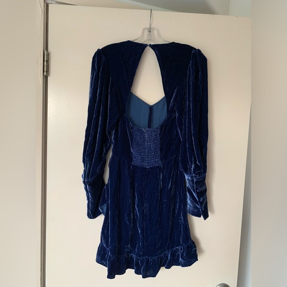 REFORMATION FORTUNE DRESS - Picture 4 of 6